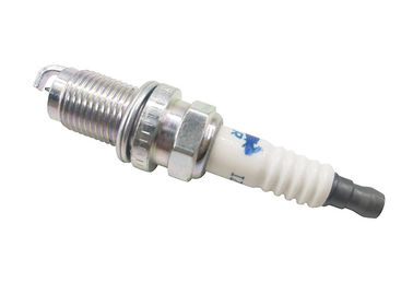 Placez 4 bougies d'allumage de l'iridium IZFR6K11 6994 pour la légende de Honda Accord CRV