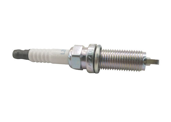 Bougie d'allumage de voiture de PAT 22401-ED815 LZKAR6AP-11 6643 pour Nissan Micra mars Tiida X - cube NV200 en Versa de traînée