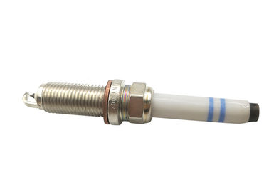 Bougie d'allumage légère de voiture pour le benz CLK350 E300 GLA45 AMG R350 SLC200 A0041596903
